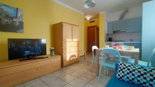 TRILOCALE DIRETTAMENTE SUL MARE - cod 512 - 1