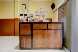 Hotel O near Ahmad Dahlan University formerly Endrayanti Inn - Timuran - 9