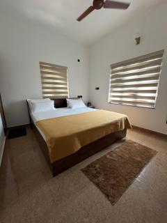 The Golden, Apartrooms - 5