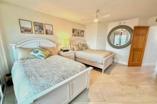 Gulf front condo with amazing views WD resort amenities pool and hot tub - 8