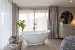 Baile An Or Luxury Holiday Home - Isle of Harris - 1