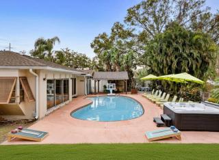 Sleeps 12 Heated Pool Pickleball Hot Tub Fire Pit - Largo - 8