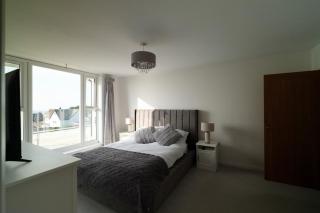 5 Bedroom Gorgeous Mini Mansion Hot Tub 5 mins to Beach - 5