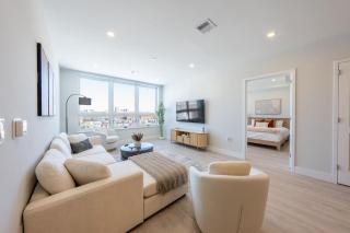 Luxe 2BR Retreat 5-Min PATH to NYC Rooftop and Gym - 3