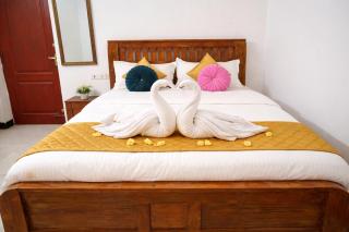 Roja- Ideal Properties - 1