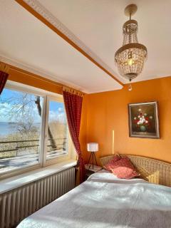 Exklusive Ferienwohnung Strohberg - 1