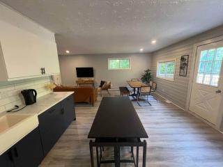 The Blue Cottage at Tobermory - 3