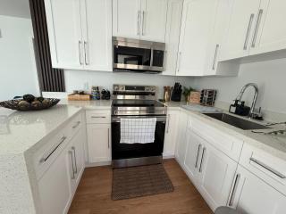 Dream House near Coral Gables 2Bed 1 Bath - 5