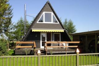 Ferienhaus Melanie, Sauna, Kamin, 2 Schlafzimmer, Garten - 8