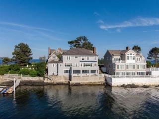 Cove House - 6 Bedroom 4.5 Bath Water Front Home s - 9