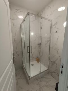 Chambre 1 gare Villeneuve triage RER D - 2