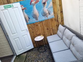 Seagulls Nest Holiday Cottage - 8