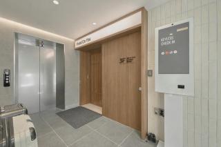Hotel On You - 1