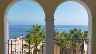 TRILOCALE DIRETTAMENTE SUL MARE- cod 511 - 8