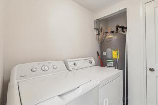 3206 Windsor Court South - 2