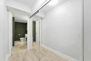 Pantages Private residence - Spacious 1bedroom 2Bath - Skyline View - 3