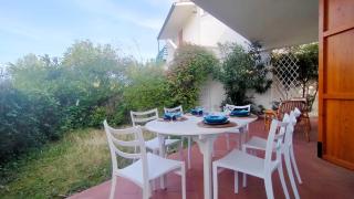 BELLISSIMO TRILOCALE CON GIARDINO E 2 BAGNI cod 507 - 8