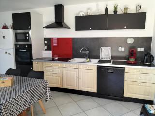 Maison avec entrée privée à Aiguillon - 1