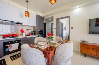 Misty Springs Westlands Luxurious 1BR Rooftop Infinity Pool Skyline Views - 2