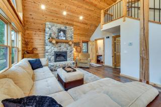 1 Mi to Cle Elum Lake! Family Cabin with Game Room - 4