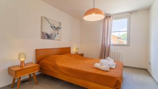 Gîte 3 Chambres avec Piscine, Clim, Parking & Plage - 5