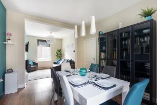 3-Bed Home Sleeps 6 2 Bathrooms - 2