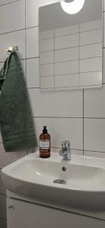 Spacious 7BR Villa with Parking for Large Groups - 4