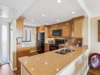 3501 Island Club - 5