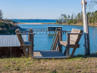 Waterfront Home with pool dock gameroom and kayaks - 9