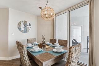 3302 SeaCrest - 2