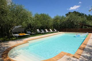 Scappo in Umbria, Eva - 7