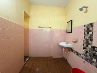 EliteStay homestay 3BR in Vizag by homeyhuts 1f - 5