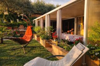 Scappo in Umbria, Eva - 6