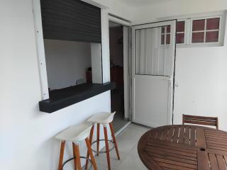 Charmant appartement en bas de villa - 6