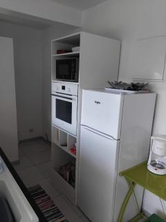 Charmant appartement en bas de villa - 2