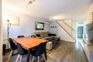 SAB52 - Amplio Chalet 3 dormitorios y 2 baños, terraza y barbacoa - Alquiler temporal - 8