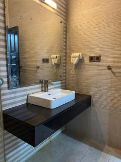 Arizona Heaven Guesthouse - 1