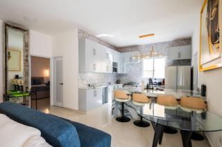 Beachside Luxury 2BR with Private Pool and Terrace - 4
