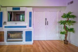Bayside Queens 6BR Gated Home with Private Heated Pool Game Room and Water Views - 6