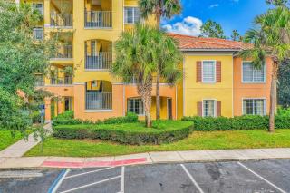 Comfy condo with central AC, WiFi, private washer/dryer – minutes to theme parks - 5