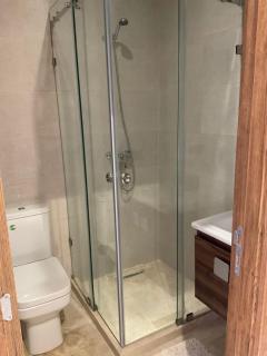 Luxury 3BR Apartment - 5 Pools - City Center - Family & Groups Friendly - 2