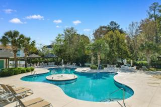 Charming Condo in Savannah Shores- No Stairs! Close to Beach! - 0