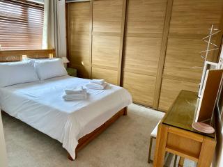 Central Taunton Townhouse - 8