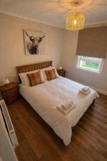 Grange Haven - Newly renovated 2-Bedroom flat, sleeps 5, 10 mins walk to centre - 5