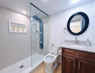 Cozy Rooms in Bright Walkout Suite - Newly Renovated in 2026 - 5