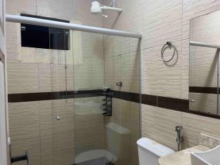 Casa com piscina e estacionamento, próximo á praia - 7