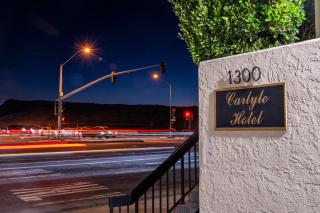 Carlyle Hotel - 9