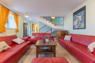 Villa Christina with Pool, Jacuzzi and Sauna - 5