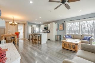 Expansive Lakefront! Allegan Hideaway with Game Room - 5