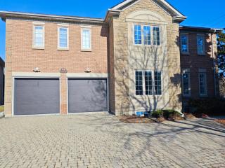 Newly Renovated and Spacious 3BR Private Apartment with 3 Baths & Parking - 7